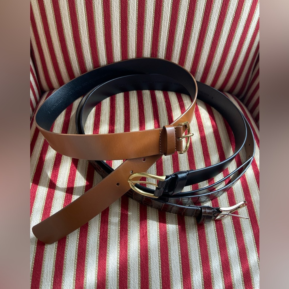 Ann Taylor Belts Size small lot of 3
